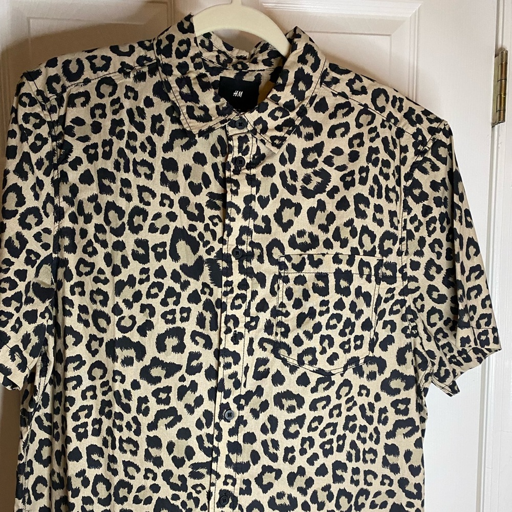 HM Men’s Leopard Print Shirt